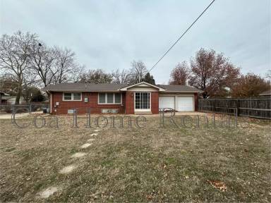 Main picture of 3950 N Charles Ave