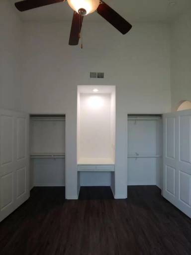 Main picture of 5002 Tilden Ave