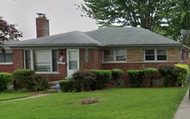 Main picture of 16154 Collinson Ave