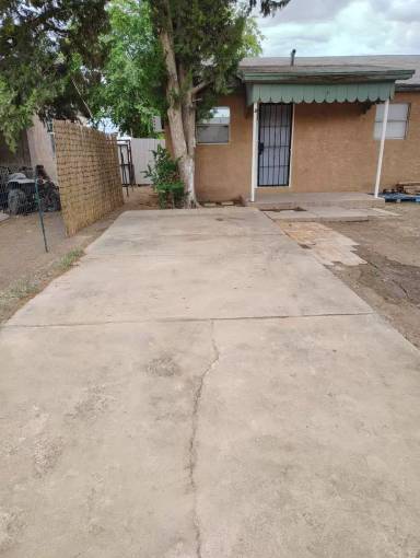 Main picture of 602 S Woody Dr