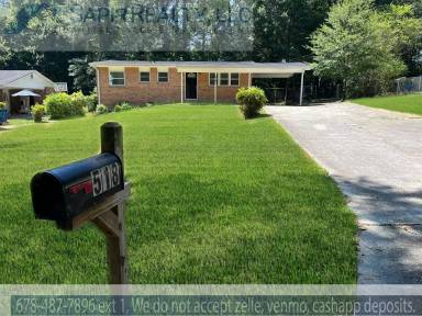 Main picture of 546 W Sherwood Dr