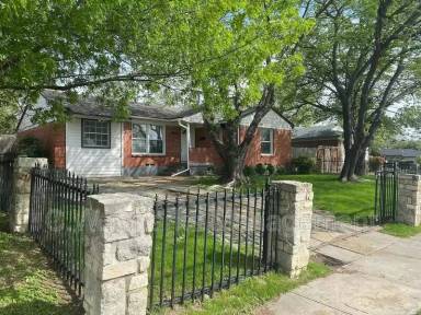 Main picture of 10710 Joaquin Dr