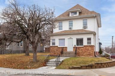 Main picture of 2502 S 10th St