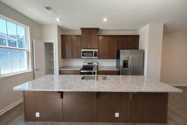 Main picture of 2152 Tupelo Grove Ln