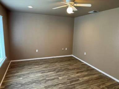 Main picture of 509 49th St