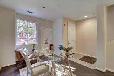 Main picture of 22657 Town Dr