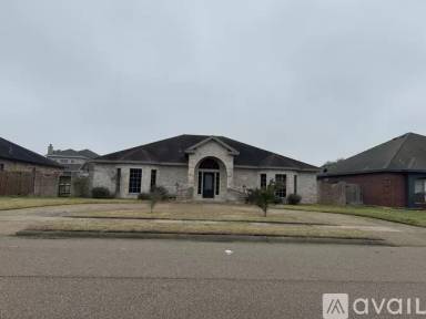 Main picture of 4213 Lake Apache Dr