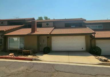 Main picture of 560 Diagonal St