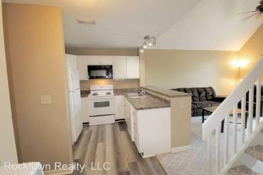 Main picture of Hunters Ridge Condominiums