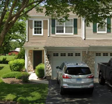 Main picture of 2437 Oak Tree Ln