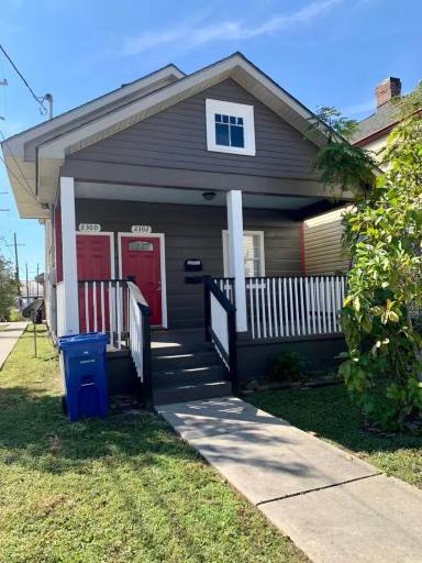 Main picture of 2300 Gravier St