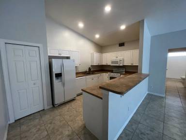 Main picture of 1040 Hancock Creek South Blvd