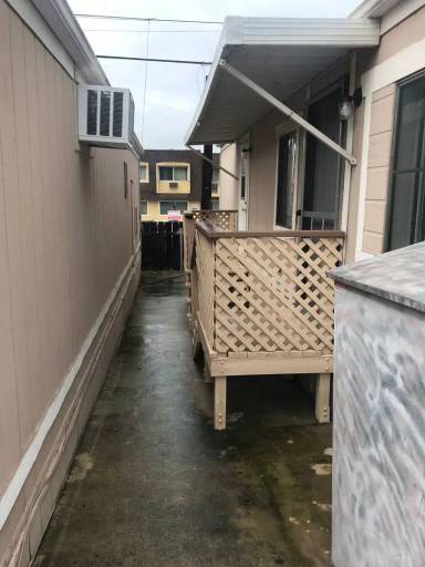 Main picture of 7482 Mohawk St