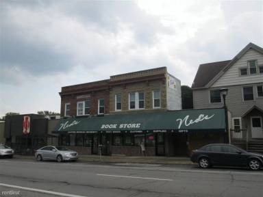 Main picture of 709 W Cross St