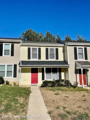 Main picture of 15215 Broadwater Ct