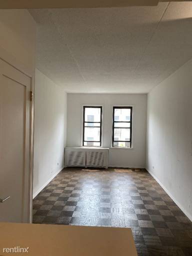 Main picture of 235 West 22nd Street