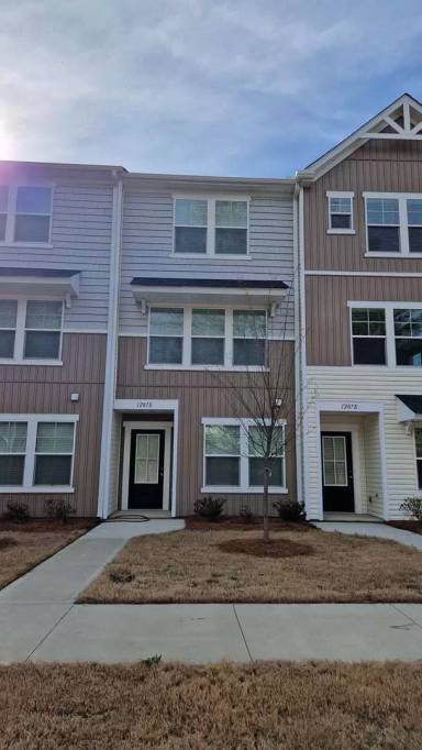 Main picture of Brand New Townhome | 3 BR/3.5BA | 1-Car Garage | Near Downtown Mooresville