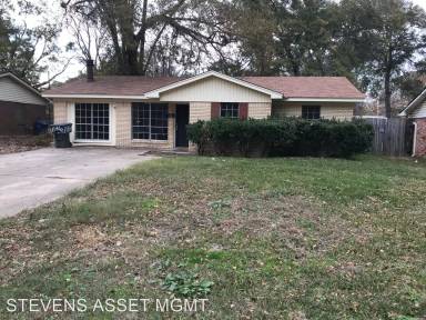 Main picture of 1136 Southland Park Dr