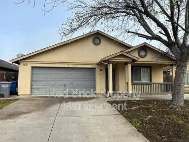 Main picture of 2317 Florence Ave