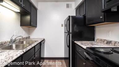Main picture of 3807 W 4th St