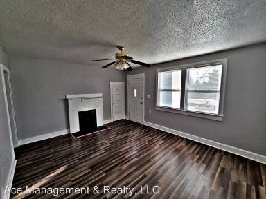 Main picture of 805 Main St E