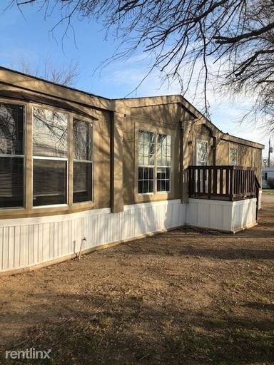 Main picture of 2300 Cedar St