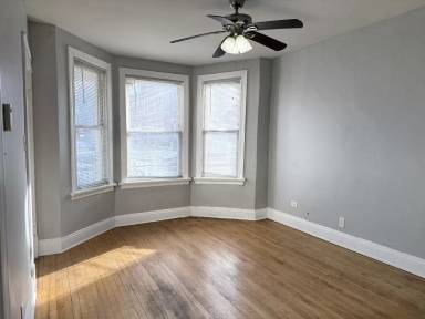 Main picture of 8362 S Brandon Ave