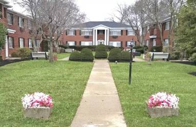 Main picture of 645 Highland Ave