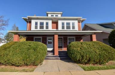 Main picture of 26 S Summit St