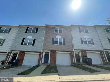 Main picture of 24 Belladonna Ln