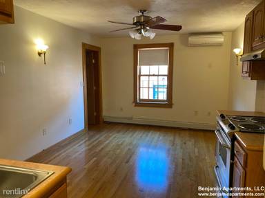 Main picture of 61 Anderson St