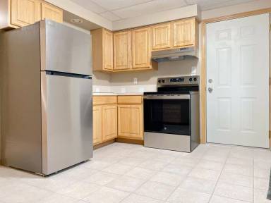 Main picture of 6913-6915 S 39th Avenue Apartments
