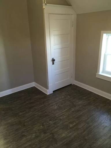 Main picture of 752 3rd St