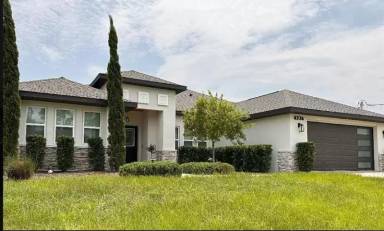 Main picture of 6336 Freeport Dr
