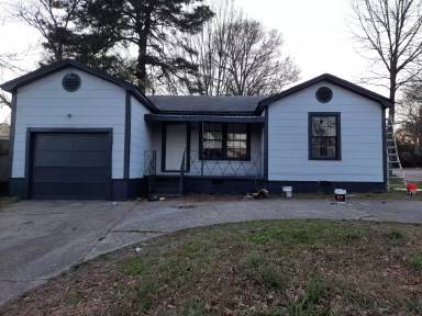 Main picture of 1102 N College Ave