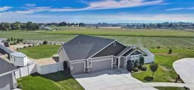 Main picture of 112 Pilgrim Way