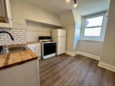 Main picture of 201 Lincoln Ave