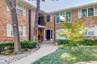 Main picture of 3011 Mahanna Springs Dr