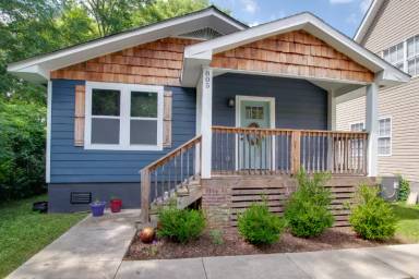 Main picture of 805 Rison Ave NE