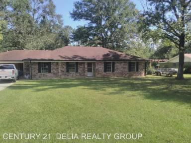 Main picture of 110 Nolen St