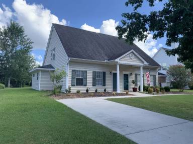 Main picture of 3347 Queensgate Way