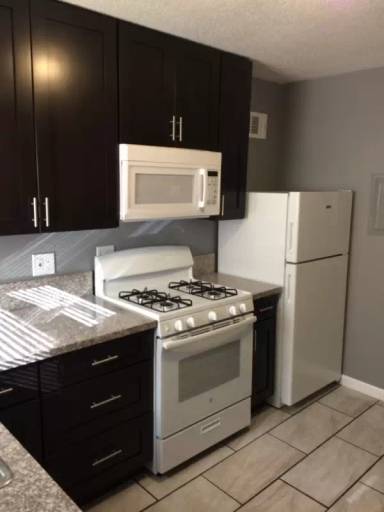 Main picture of 3102 N 51st Ter