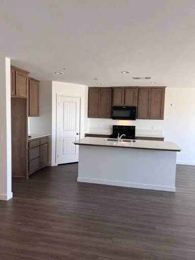 Main picture of 7311 Millers Point Ln