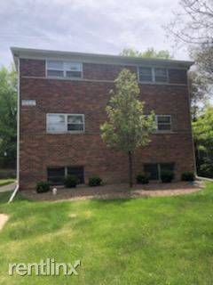 Main picture of 807 W Madison St