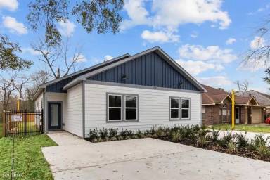Main picture of 1011 Junell St