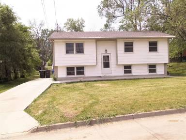 Main picture of 207 Hart Ave