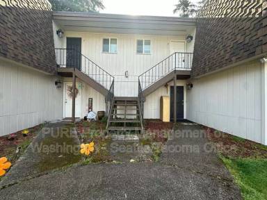 Main picture of 4401 Saratoga Pl NE