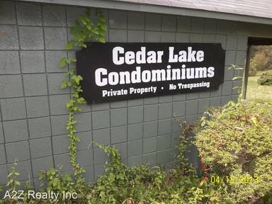Main picture of 433 Cedar Lake Rd