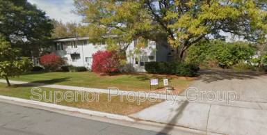Main picture of 7212 South Ave