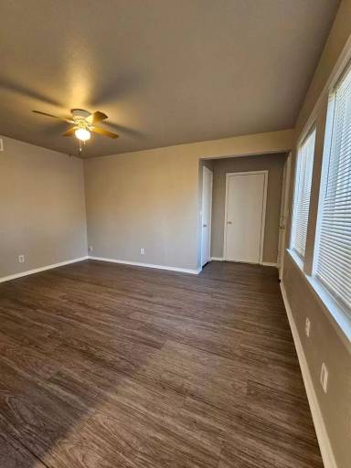 Main picture of 1510 Iowa St